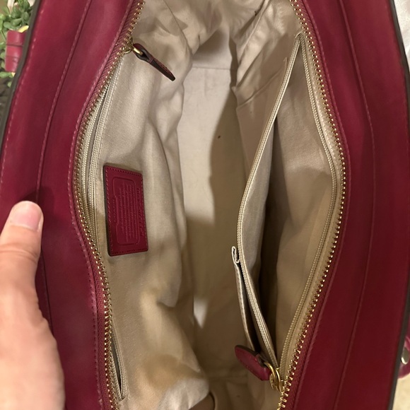 Coach Tote - Picture 2 of 4